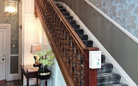 Alexander Guest House